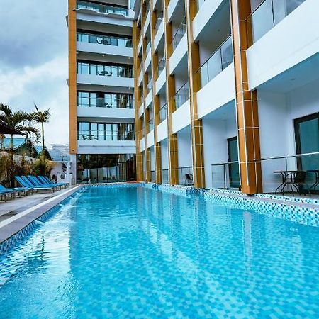 Venus Royale Hotel コロン エクステリア 写真