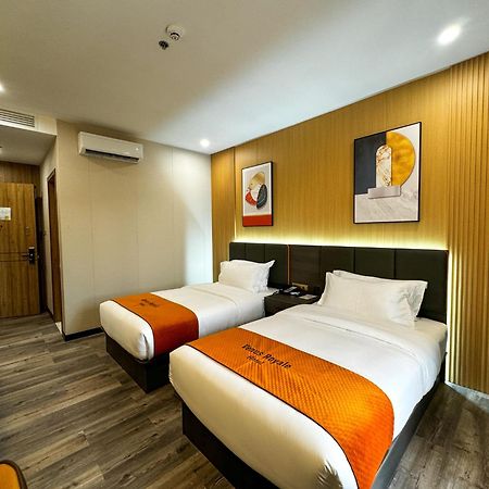 Venus Royale Hotel コロン エクステリア 写真