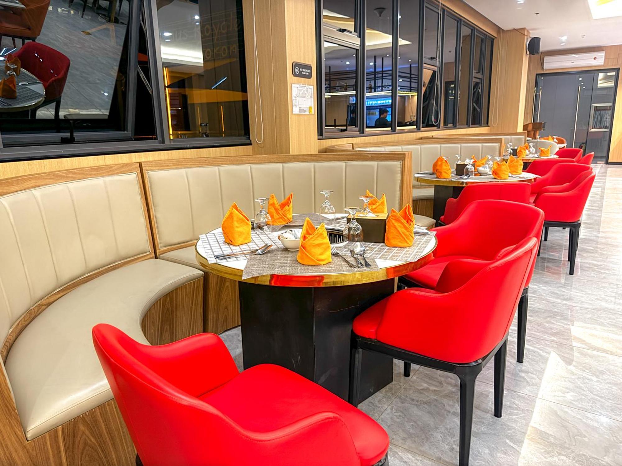 Venus Royale Hotel コロン エクステリア 写真